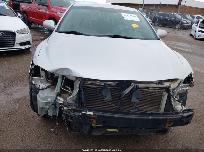 2009 TOYOTA CAMRY VIN: 4T1BE46K39U272652