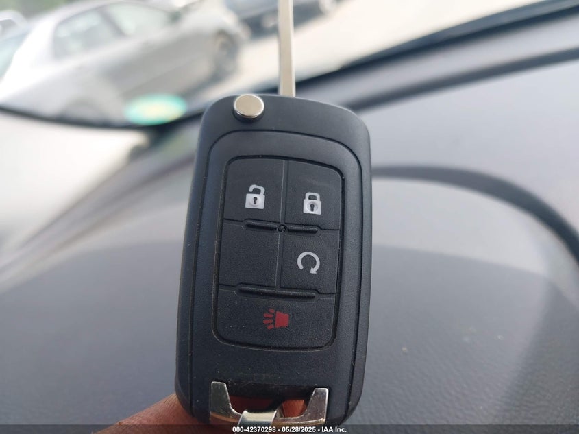 2016 CHEVROLET EQUINOX VIN: 2GNFLFEK8G6123875