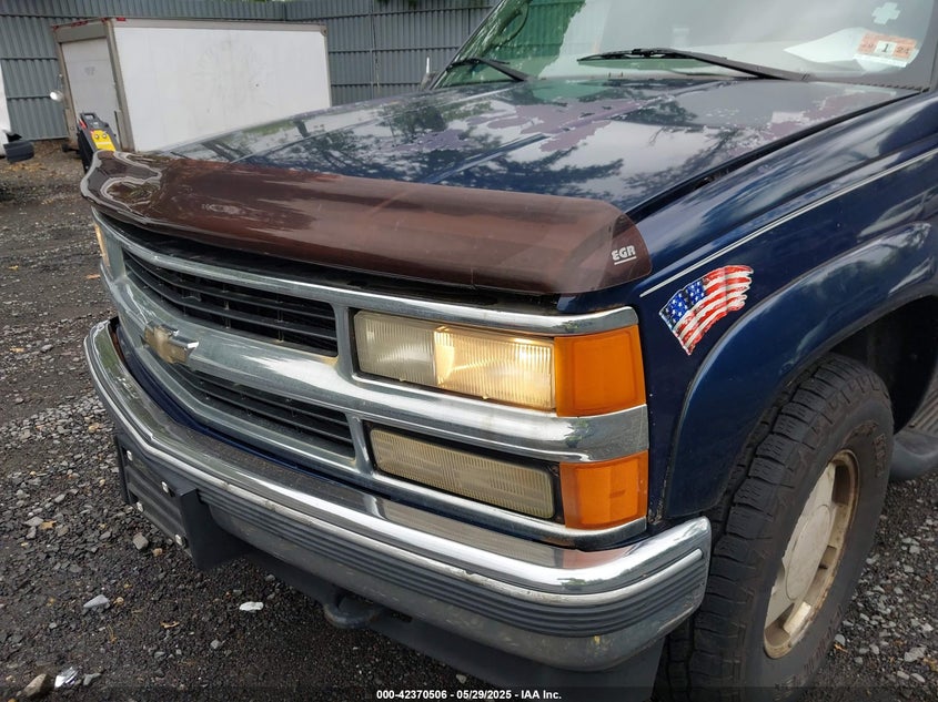1998 Chevrolet Tahoe Ls VIN: 1GNEK13R6WJ307523 Lot: 42370506