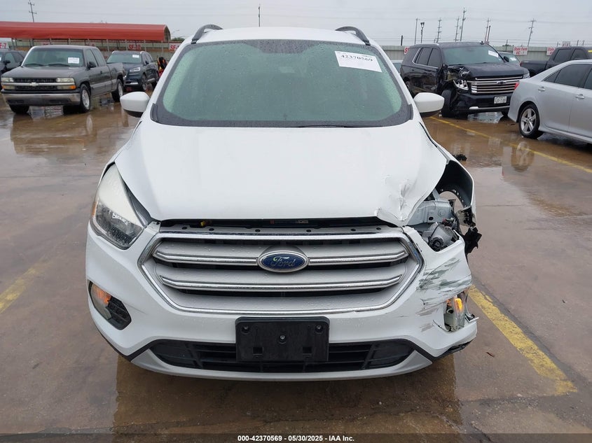 2018 FORD ESCAPE SE - 1FMCU0GD7JUD19640
