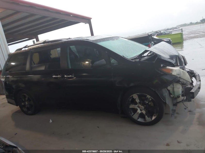 2014 TOYOTA SIENNA VIN: 5TDXK3DC5ES456630