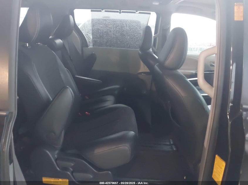 2014 TOYOTA SIENNA VIN: 5TDXK3DC5ES456630