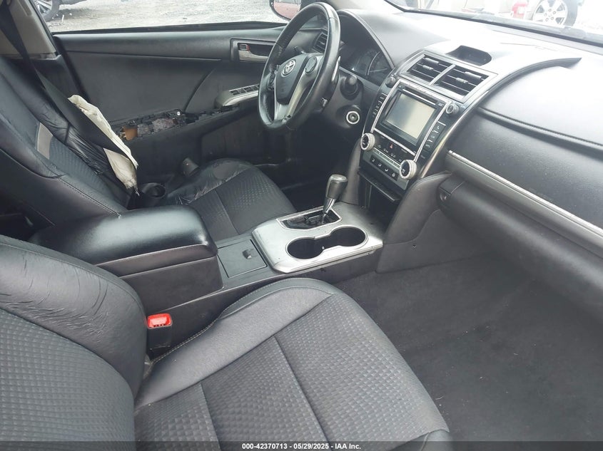 2014 TOYOTA CAMRY SE - 4T1BF1FK3EU337778