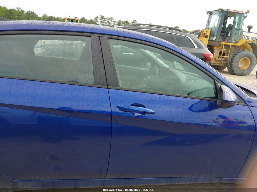 2021 HYUNDAI ELANTRA SEL - 5NPLM4AG5MH037946