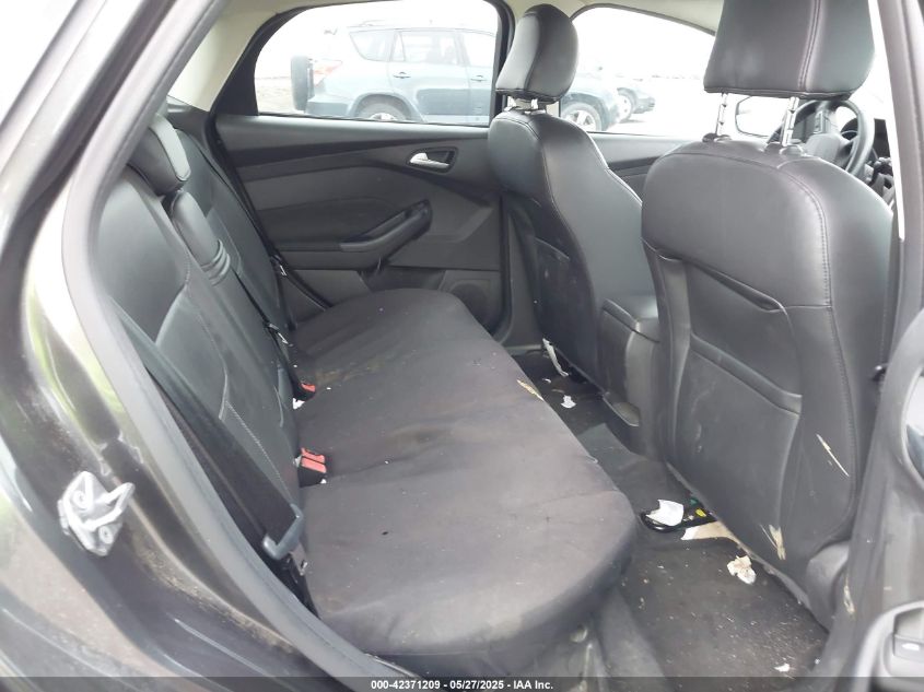 2016 Ford Focus Se VIN: 1FADP3K25GL262639 Lot: 42371209