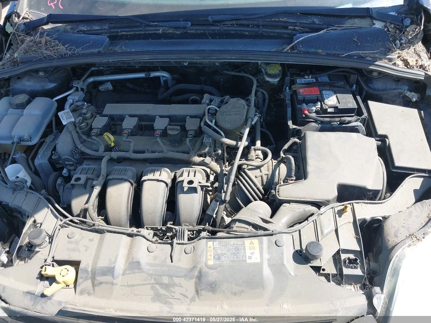 2014 FORD FOCUS VIN: 1FADP3K24EL462019