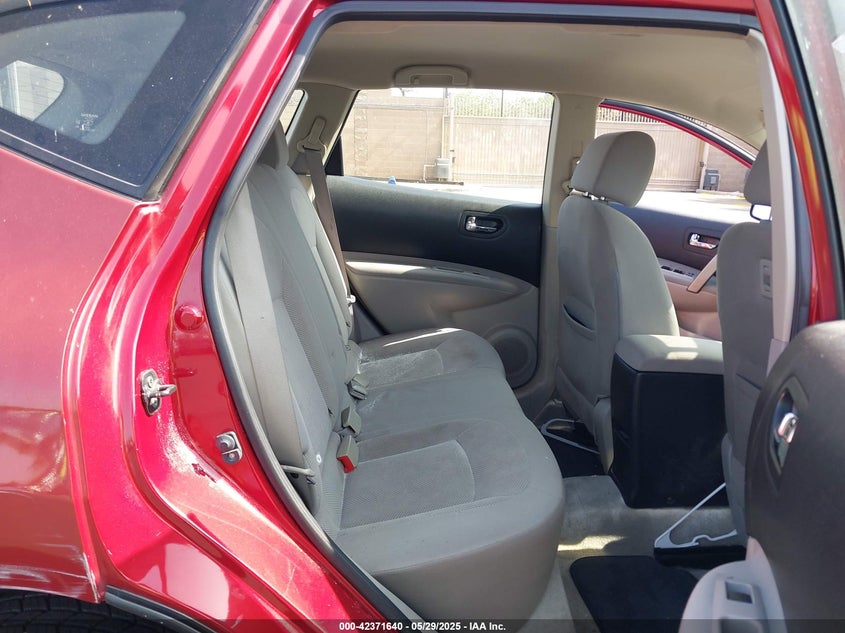 2014 NISSAN ROGUE SELECT S - JN8AS5MT5EW625079