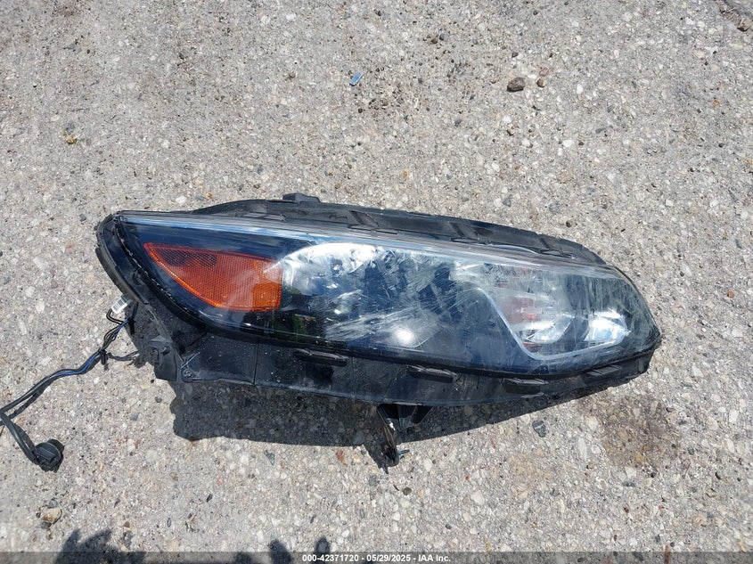 2016 CHEVROLET MALIBU 1LT - 1G1ZE5ST3GF245338