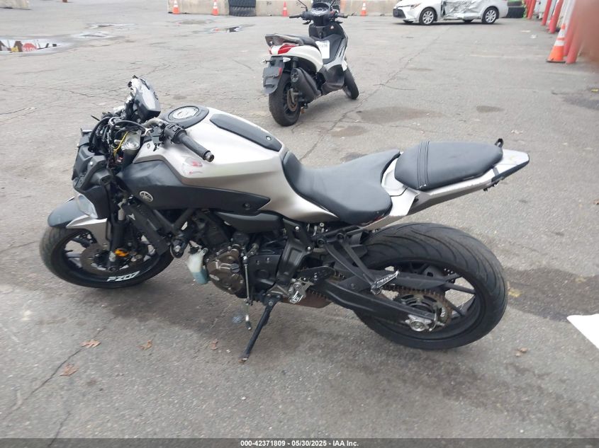 2017 Yamaha Fz07A C VIN: JYARM20Y7HA000415 Lot: 42371809