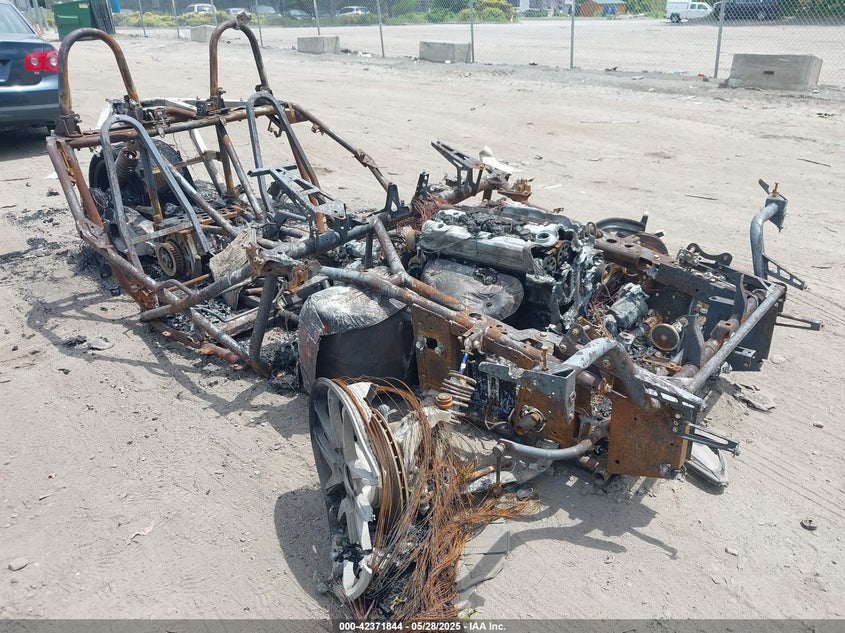 2022 POLARIS SLINGSHOT  (VIN: 57XAAPHD4N8152882)