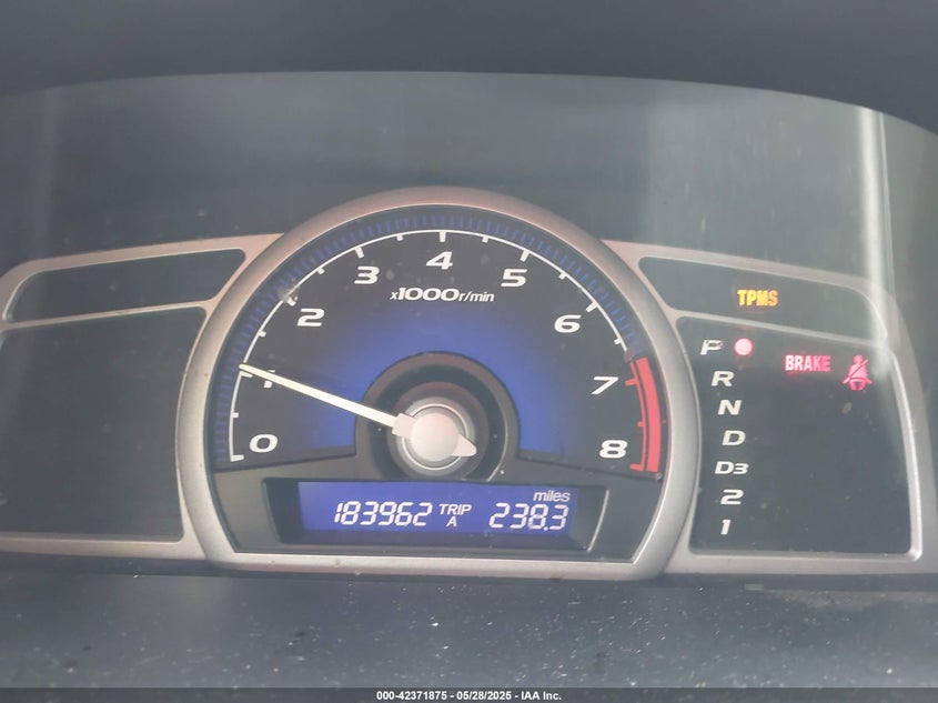 2008 HONDA CIVIC VIN: 2HGFG12648H552400