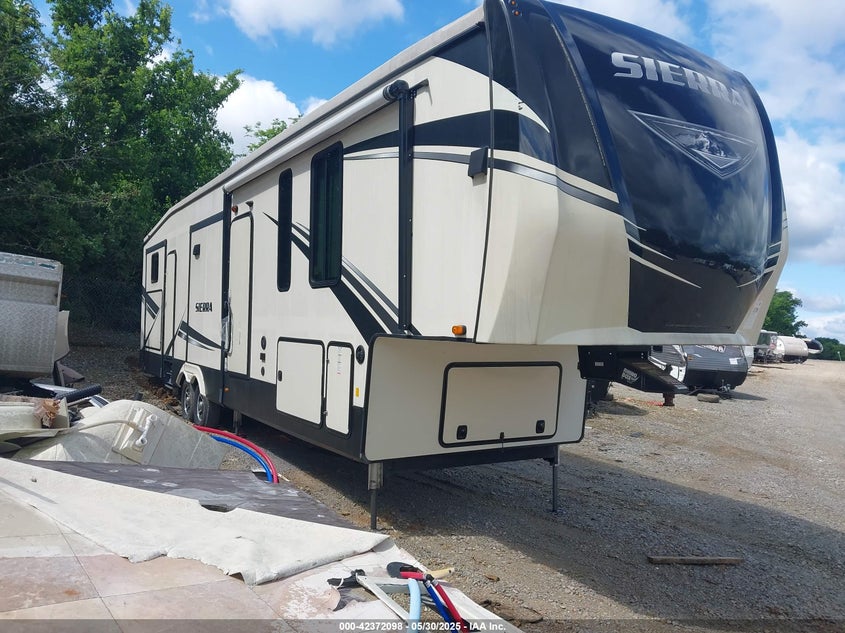 2021 FOREST RIVER TRAVEL TRLR  (VIN: 4X4FSEP24MJ049088)