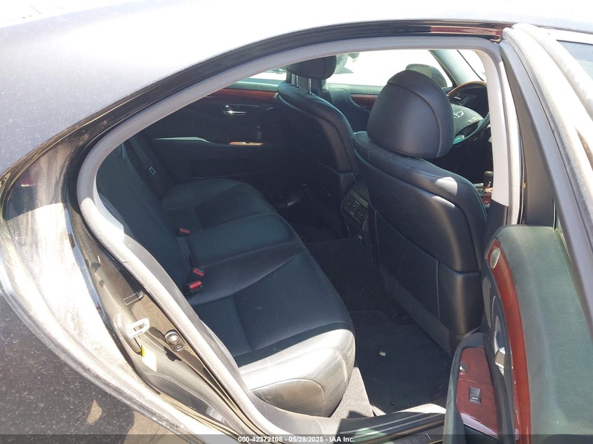 2007 LEXUS LS VIN: JTHBL46F375025263