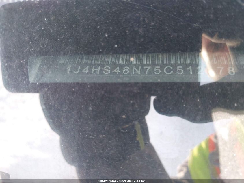 2005 Jeep Grand Cherokee Laredo VIN: 1J4HS48N75C512178 Lot: 42372444