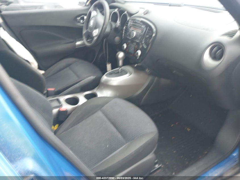 2011 NISSAN JUKE VIN: JN8AF5MV4BT007268