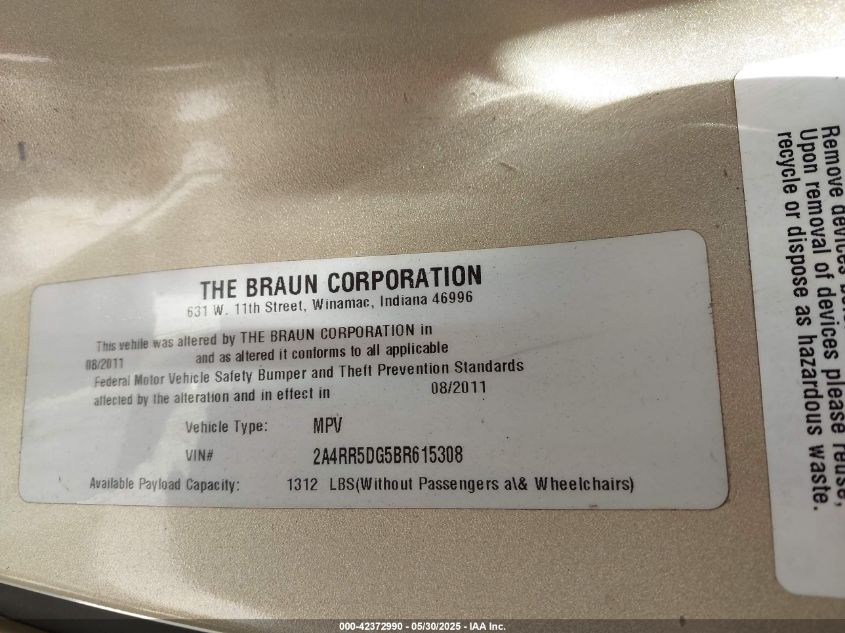 2011 Chrysler Town & Country Touring VIN: 2A4RR5DG5BR615308 Lot: 42372990