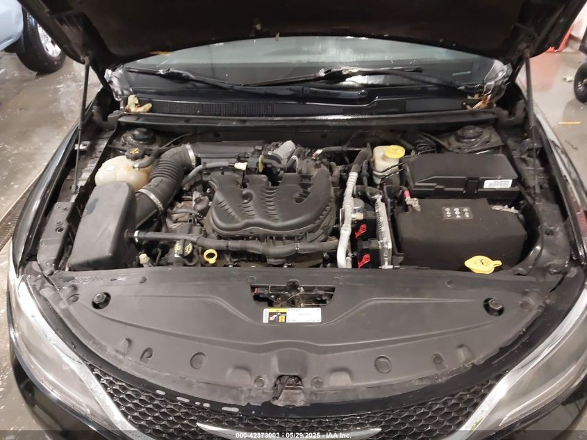 2015 Chrysler 200 C VIN: 1C3CCCEG7FN530302 Lot: 42373003