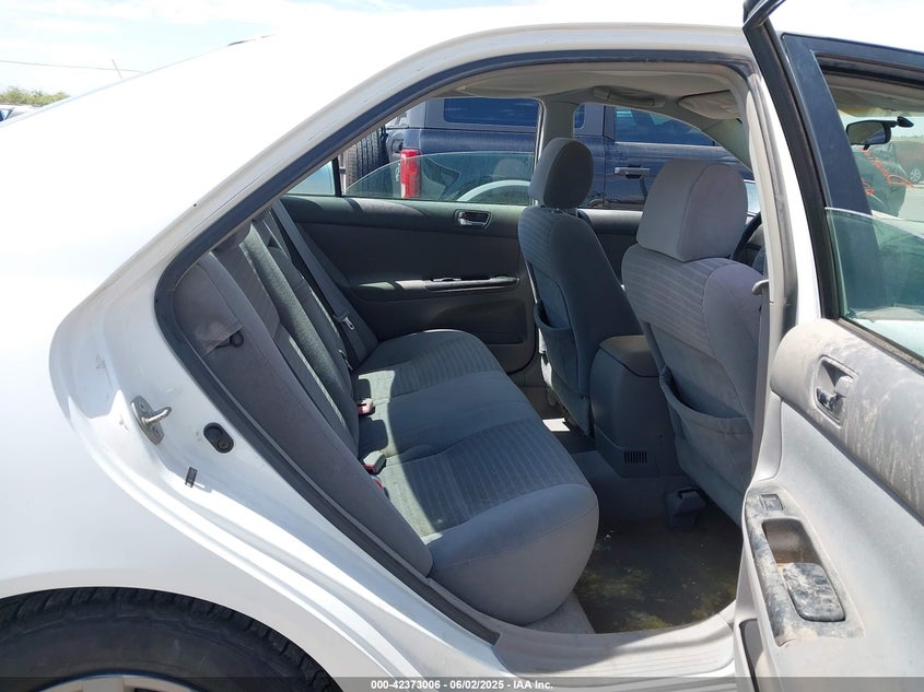 2005 Toyota Camry Le VIN: 4T1BE32K95U604071 Lot: 42373006