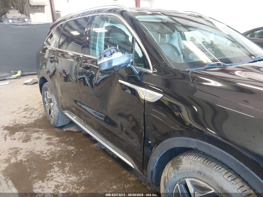 2021 KIA SORENTO VIN: KNDRH4LG3M5018873