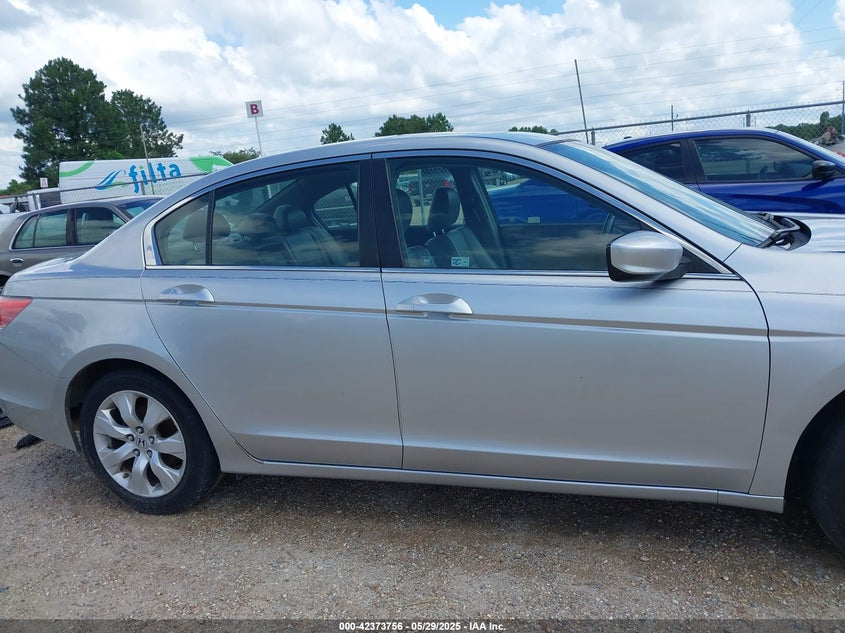 2008 HONDA ACCORD VIN: JHMCP26818C036905