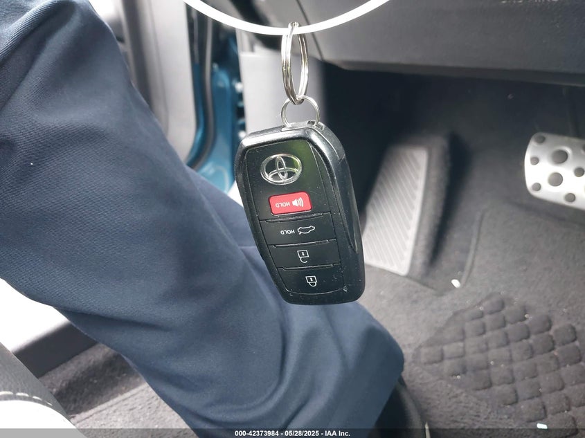 2025 TOYOTA CAMRY SE - 4T1DAACK0SU007877