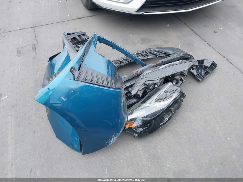 2025 TOYOTA CAMRY SE - 4T1DAACK0SU007877