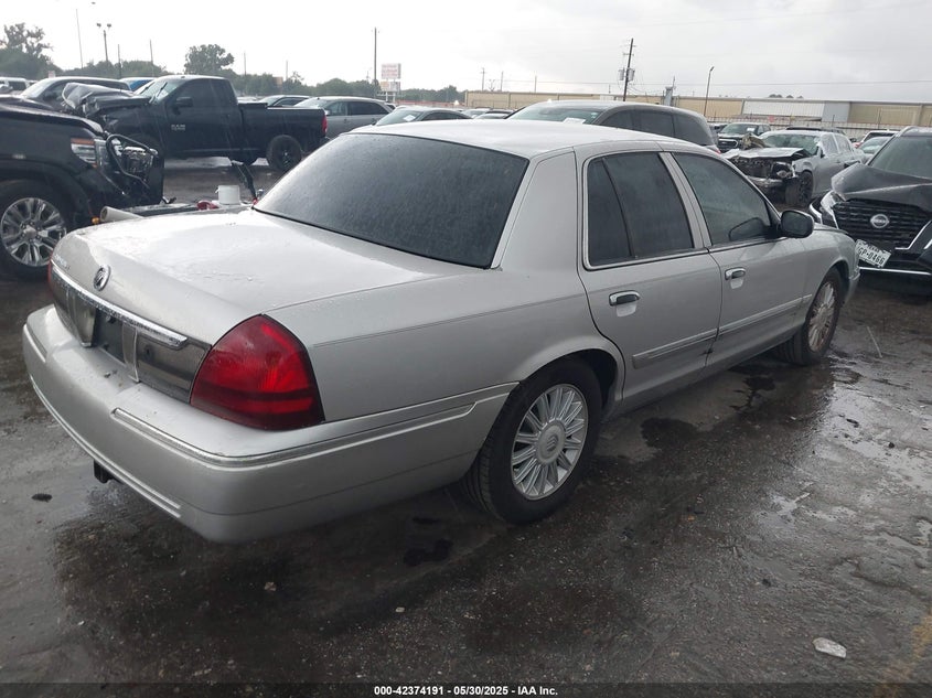 2008 MERCURY GRAND MARQUIS VIN: 2MEFM75V88X651402