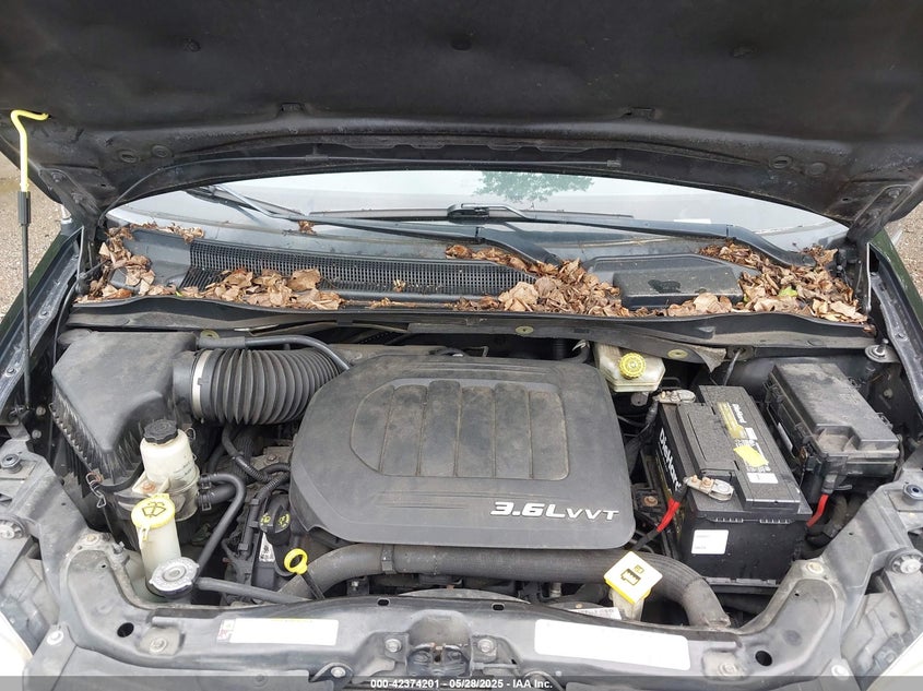 2012 CHRYSLER TOWN & COUNTRY VIN: 2C4RC1CG5CR297614