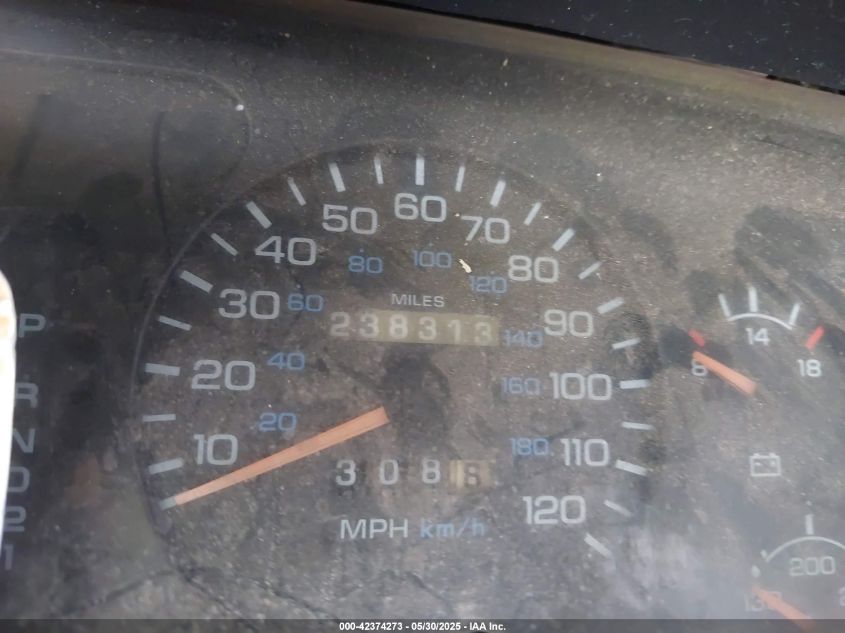 1996 Dodge Ram 1500 VIN: 1B7HC13Z1TJ163152 Lot: 42374273