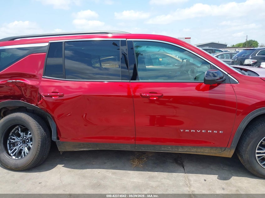 2024 CHEVROLET TRAVERSE FWD LT - 1GNERGKS3RJ215941