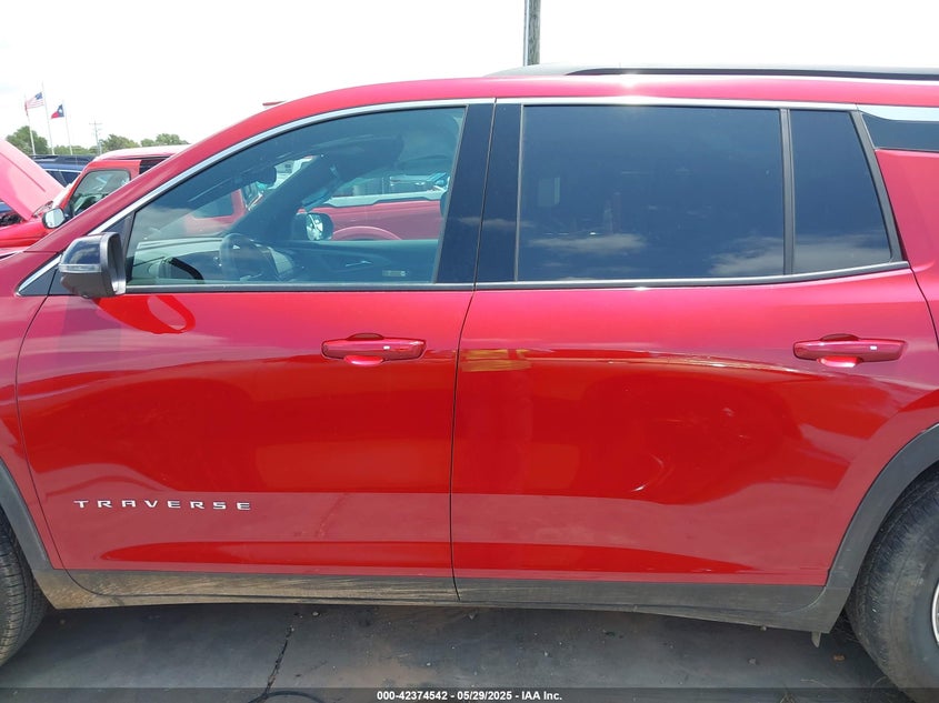 2024 CHEVROLET TRAVERSE FWD LT - 1GNERGKS3RJ215941