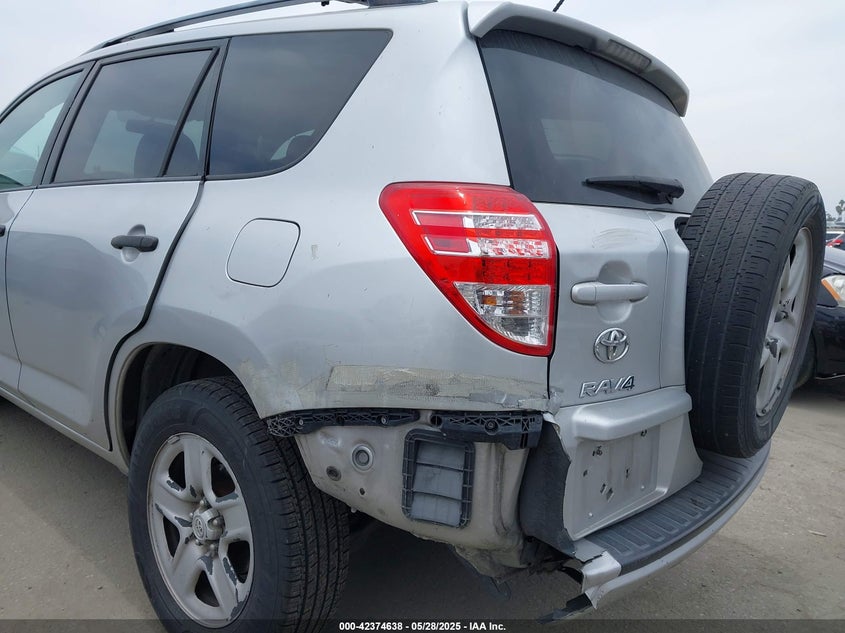 2011 TOYOTA RAV4 VIN: 2T3ZF4DV3BW069007