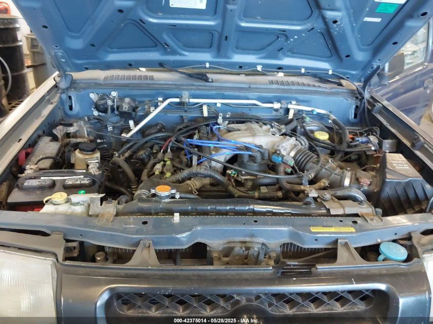 2001 Nissan Xterra Se VIN: 5N1ED28Y31C505686 Lot: 42375014