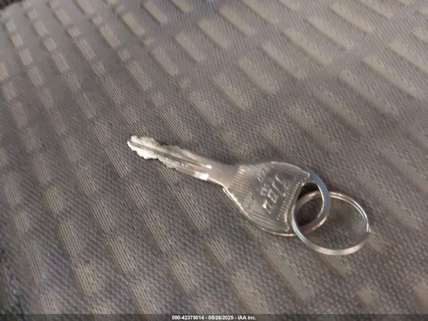 2001 Nissan Xterra Se VIN: 5N1ED28Y31C505686 Lot: 42375014