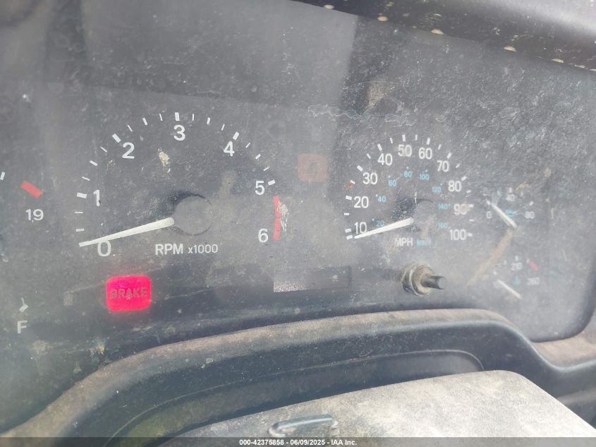 1998 Jeep Wrangler Sport VIN: 1J4FY19S8WP706009 Lot: 42375858