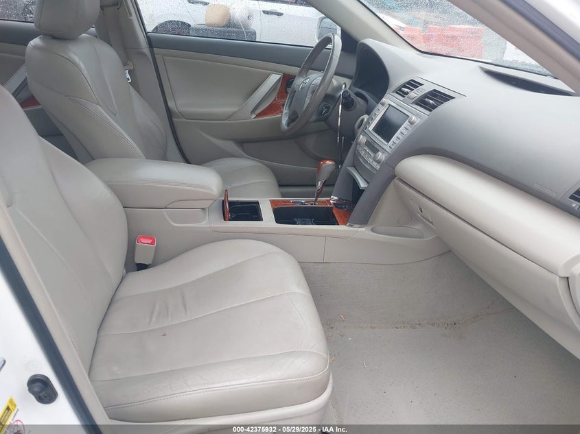 2011 TOYOTA CAMRY VIN: 4T1BF3EK1BU739288