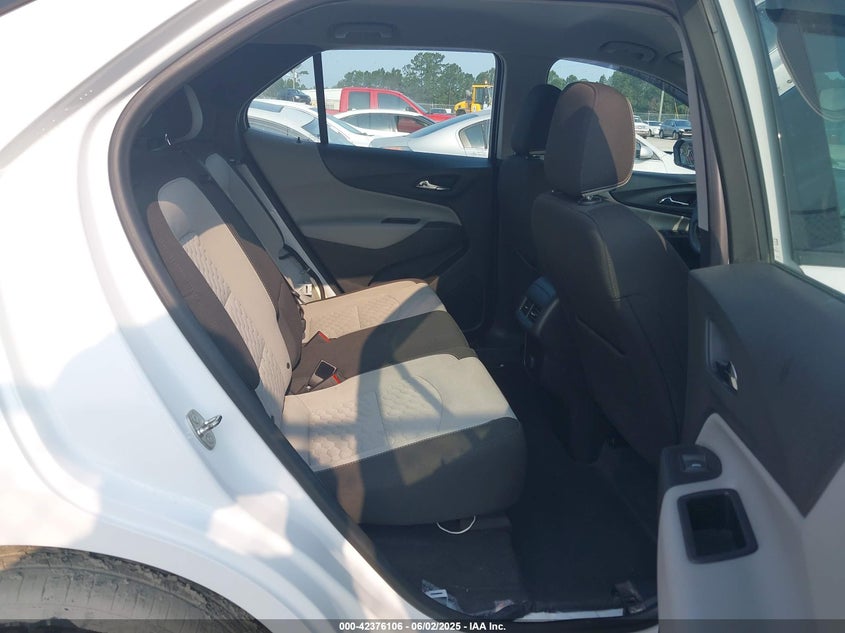 VIN 2GNAXHEV5J6324399 2018 CHEVROLET EQUINOX LS