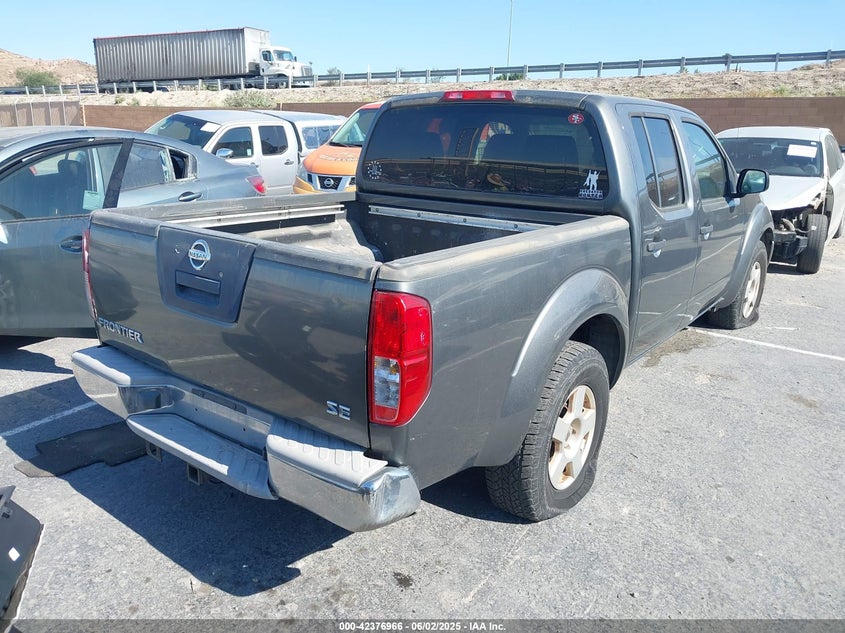 2006 NISSAN FRONTIER VIN: 1N6AD07U16C452948