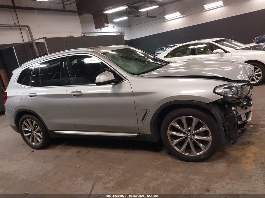 2018 BMW X3 VIN: 5UXTR9C50JLD73460