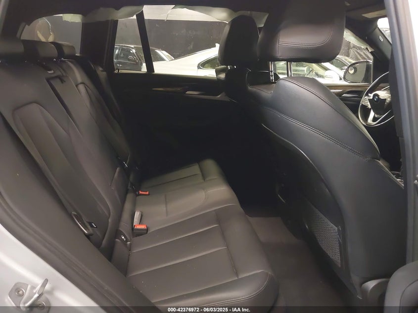 VIN 5UXTR9C50JLD73460 2018 BMW X3 XDRIVE30I