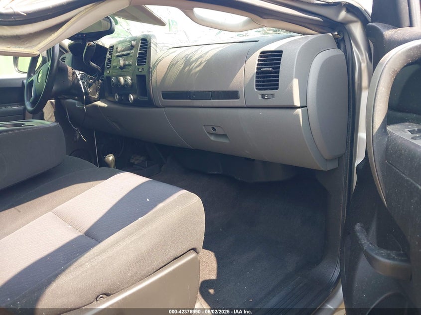 2010 CHEVROLET SILVERADO VIN: 1GCSKREA8AZ186523