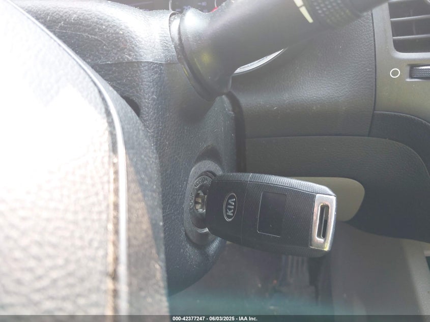 2015 KIA FORTE LX - KNAFX4A61F5399395