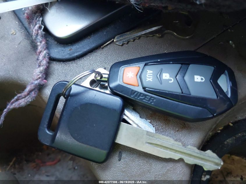 2005 Nissan Frontier Le VIN: 1N6AD06U35C400723 Lot: 42377386