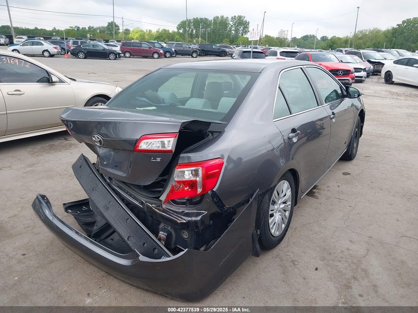 4T1BF1FK4EU440935 2014 TOYOTA CAMRY photo no. 4