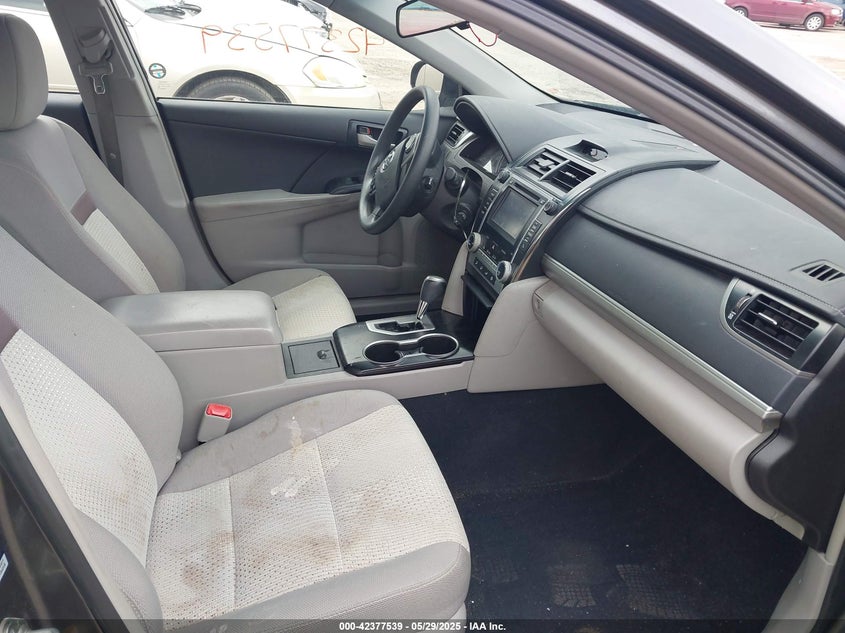 4T1BF1FK4EU440935 2014 TOYOTA CAMRY photo no. 5
