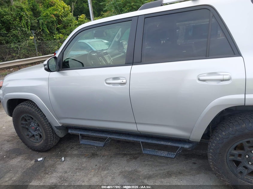2021 TOYOTA 4RUNNER VIN: JTENU5JR9M5930584