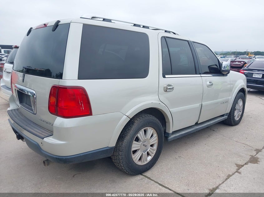 2006 LINCOLN NAVIGATOR VIN: 5LMFU27536LJ11833