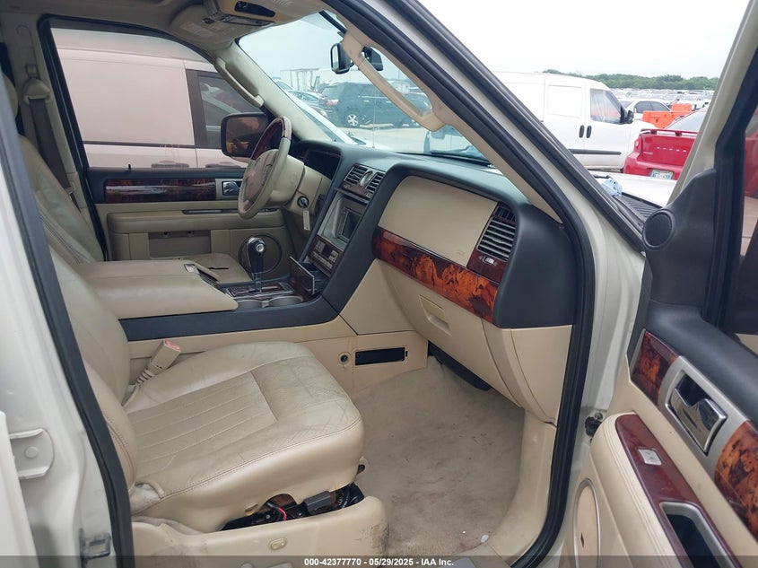 2006 LINCOLN NAVIGATOR VIN: 5LMFU27536LJ11833