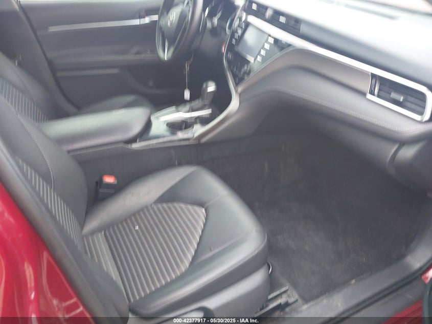 2018 TOYOTA CAMRY VIN: 4T1B11HK3JU522399