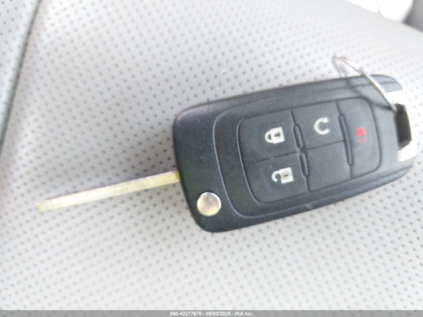 2016 GMC TERRAIN SLT - 2GKFLUE34G6211929